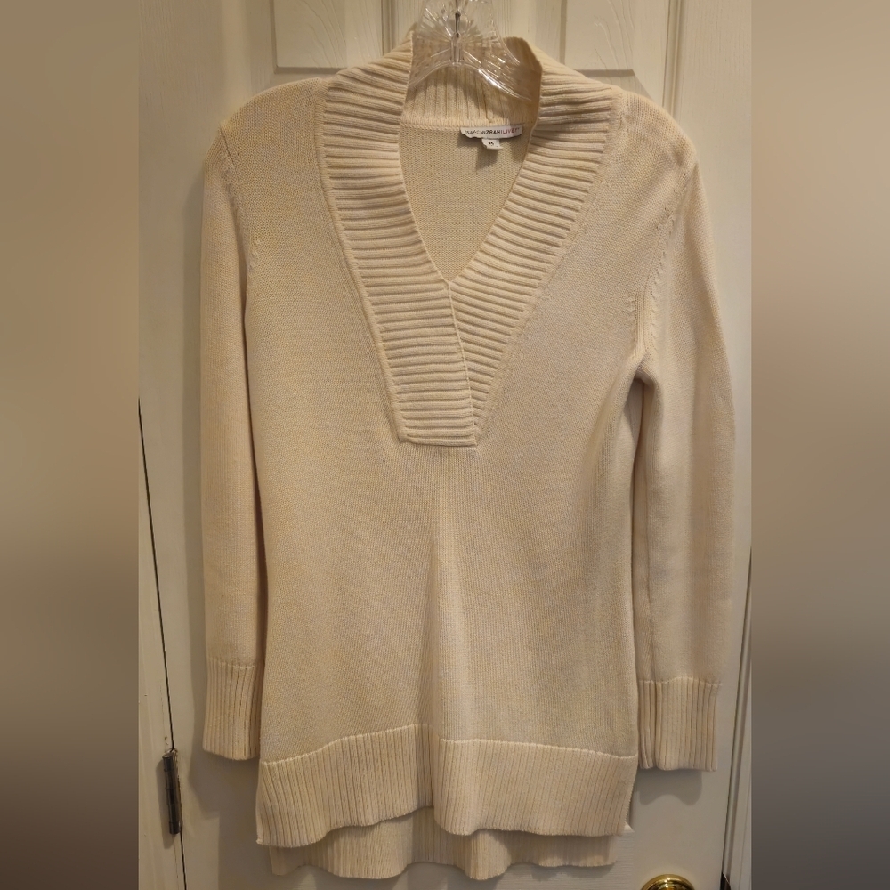 Isaac Mizrahi Live! Cream V-Neck Sweater - Size XS